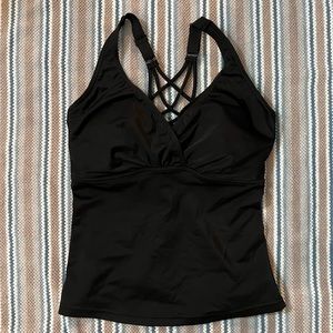 NWT Prana takini top with 38D supportive bra cup.